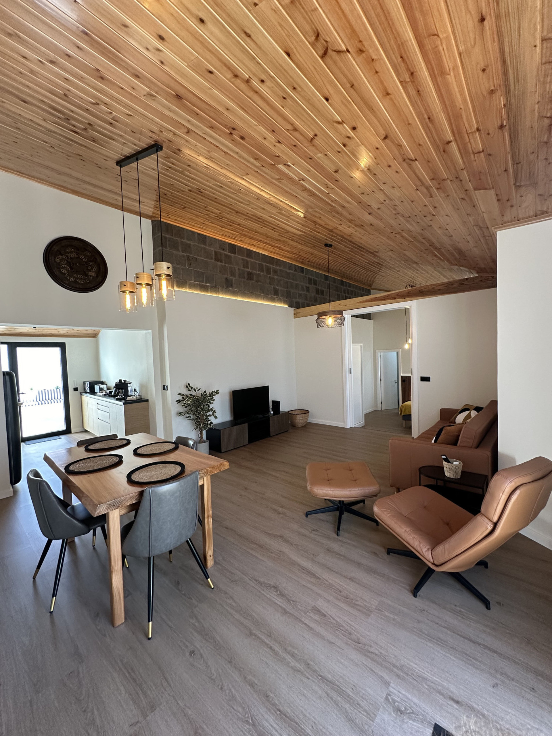 Sala e Quarto de Jantar 