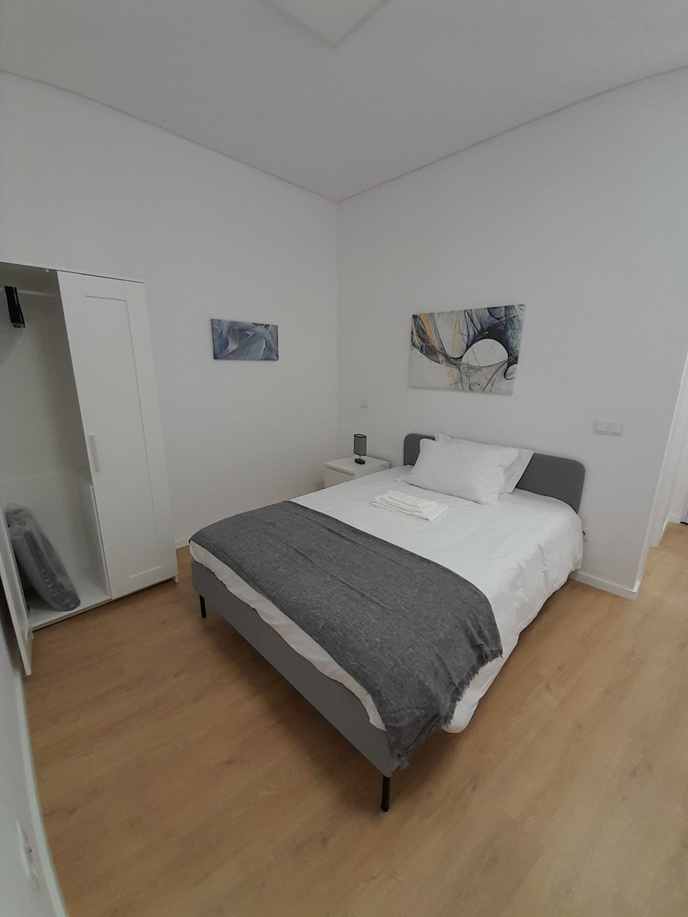 Studio 1st floor back Cedofeita Oporto preview