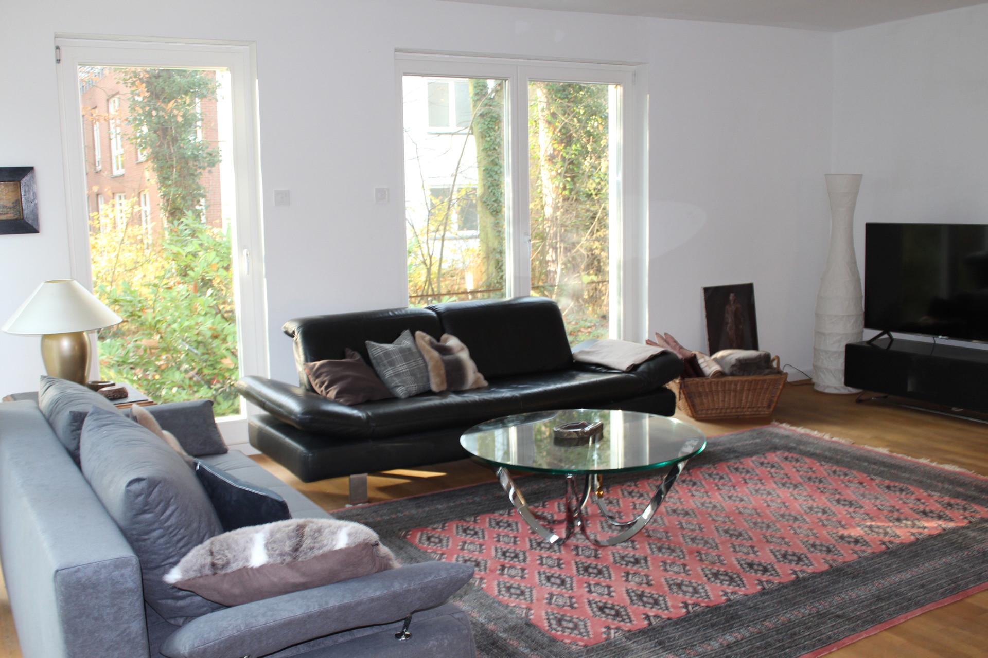 Living Room , Flat Screen