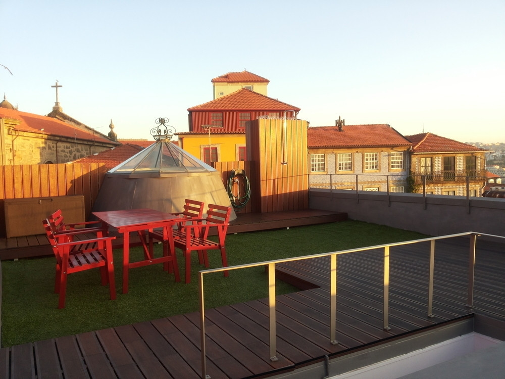 Studio with terrace @ Porto historic centre preview