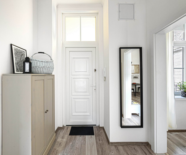 2 BEDROOM APARTMENT NEAR THE OPERA HOUSE
