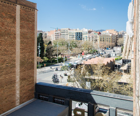 Renovated Apartment, in front of Sagrada Familia