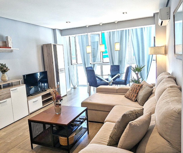 Great 120qm Apt: Near Turia & City of Arts+Parking