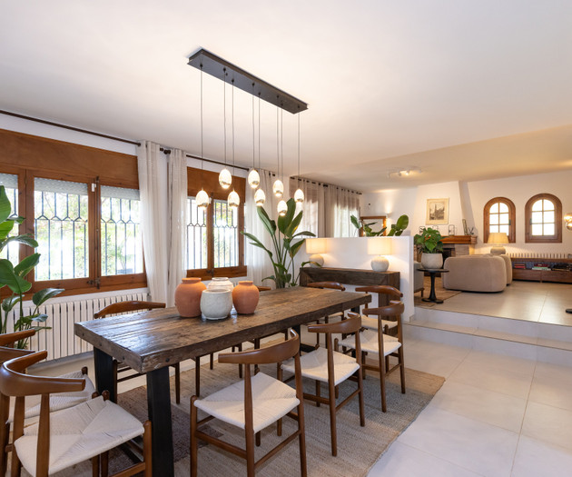 Villa Carmen near Sitges - Pool, A/C,EV&Sea Views