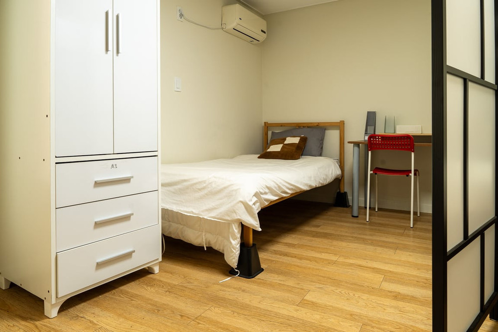 S5 - Yaksu Double Room w/Private Bath preview