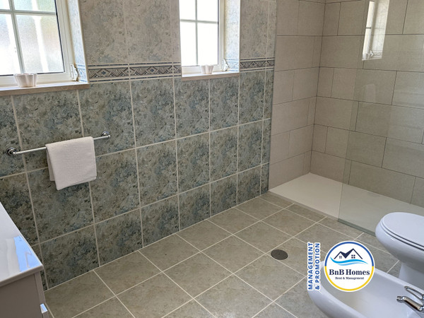 Bathroom 3