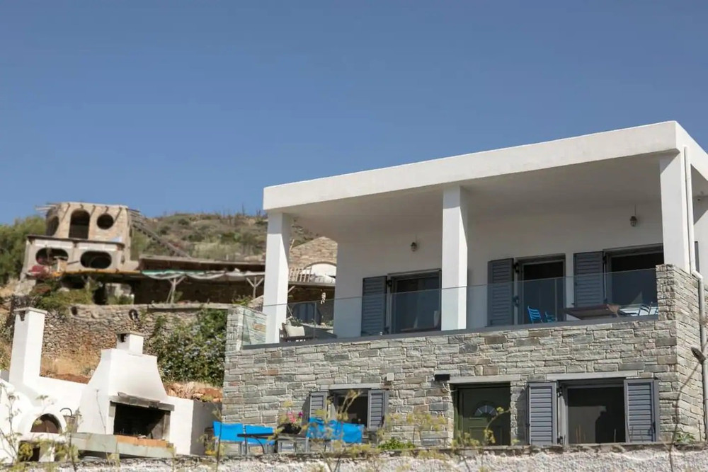 Seaview Villa preview