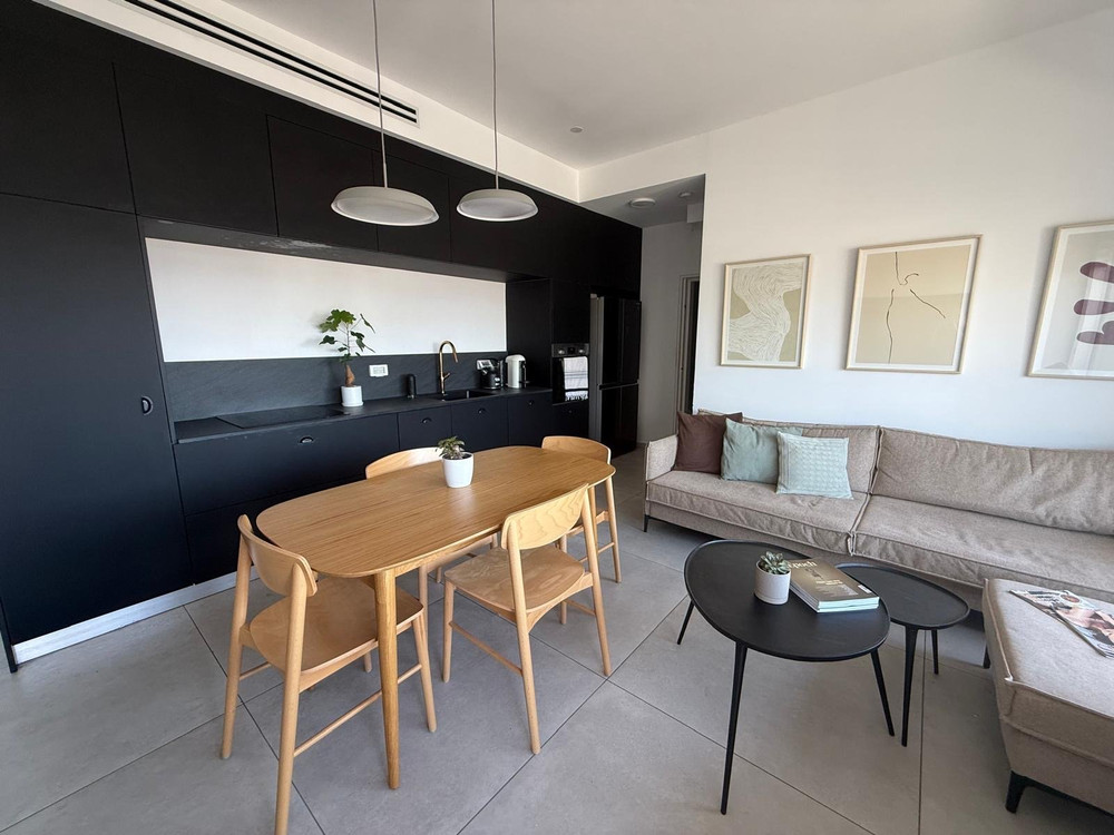 Stylish Modern Tel Aviv Apartment with Balcony preview