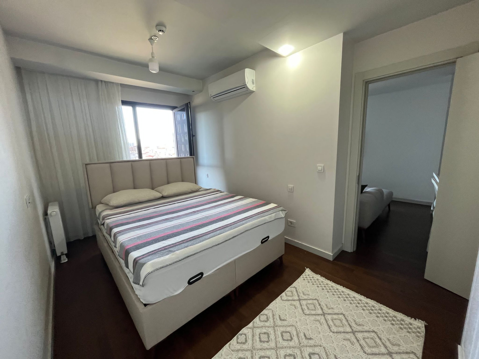 BEDROOM-DIFFRENT ARRANGMENT
