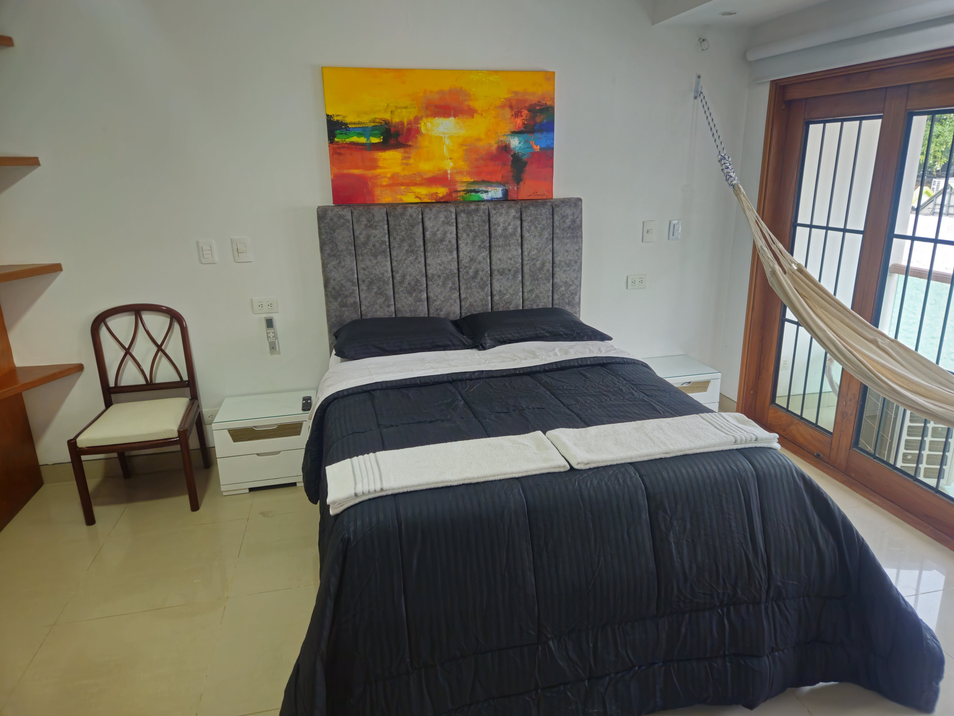 Guest room