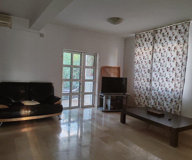 Lakefront Villa near Bucharest/Buftea - 12 Sleeps