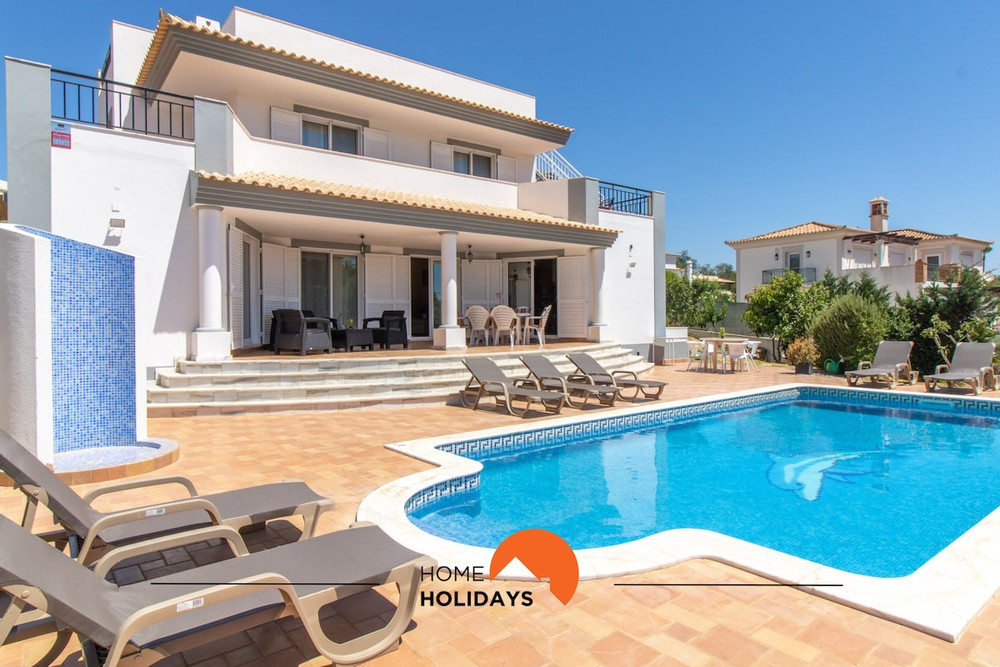 #297 Espaçosa Vivenda V5 by Home Holidays preview