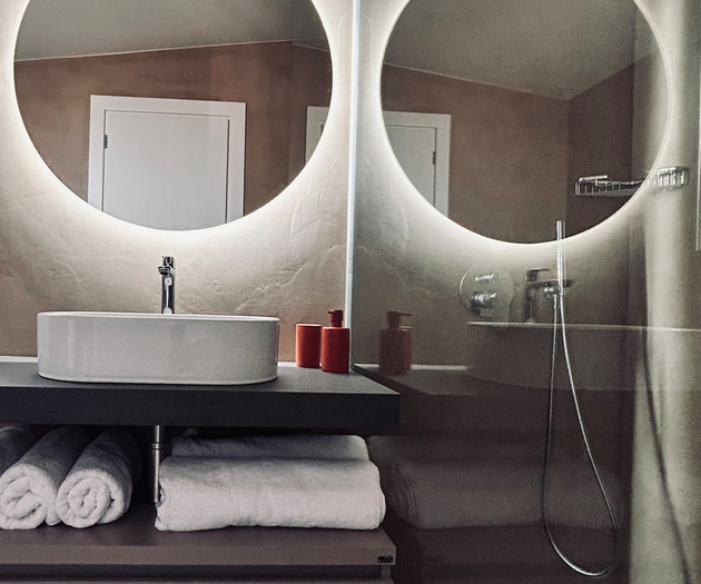 The Riviera Loft & Private Jacuzzi by Unoblu®