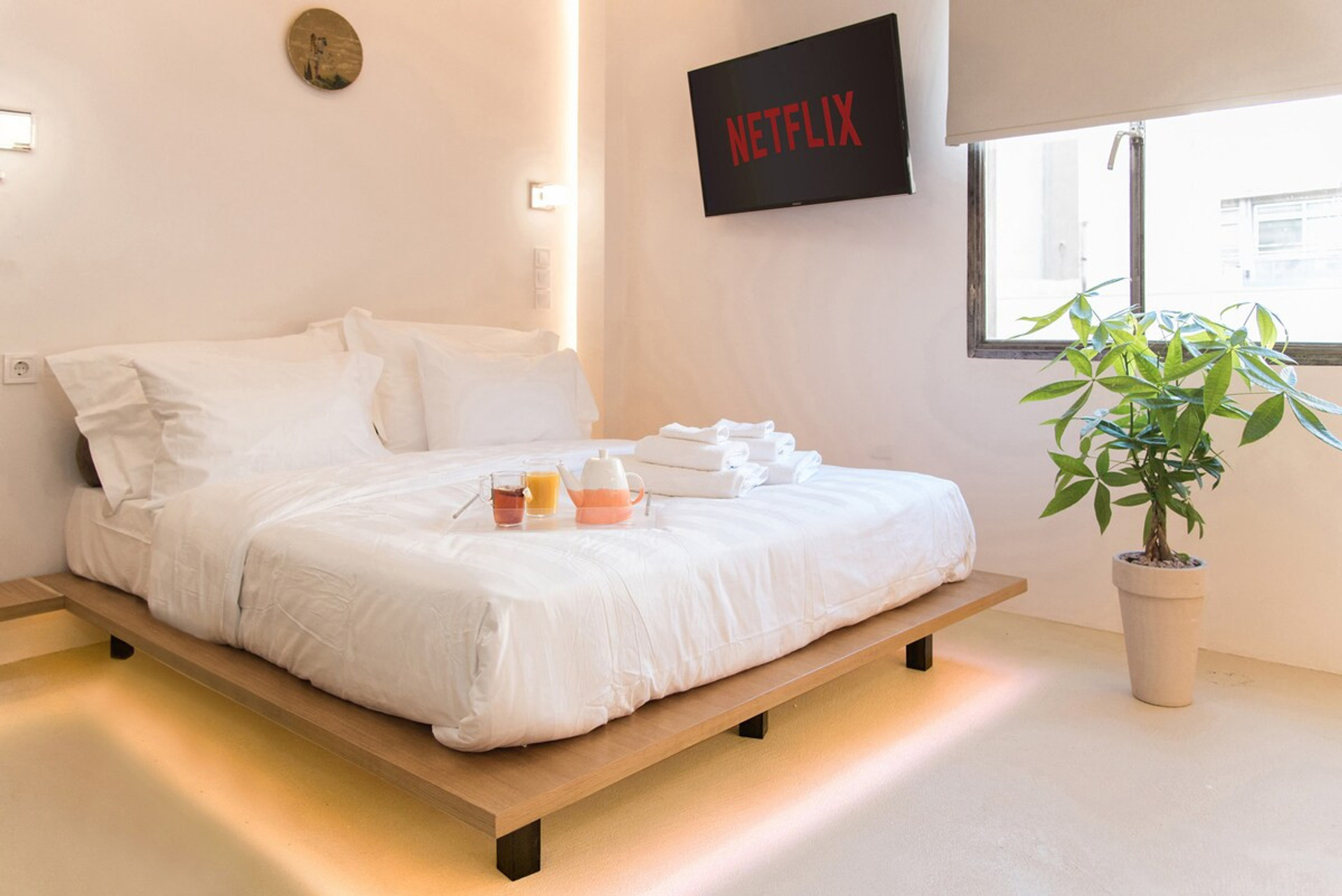 Bedroom image 4