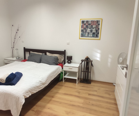 Apartment 2 rooms 15 min to centre