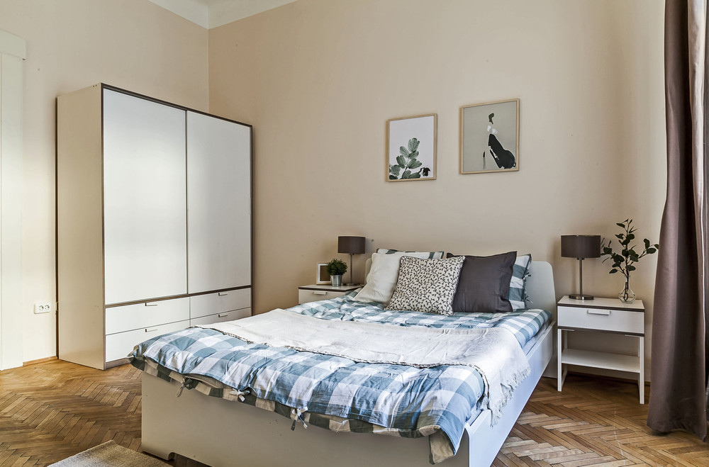 Room with private bathroom - Akácfa u. 43. preview