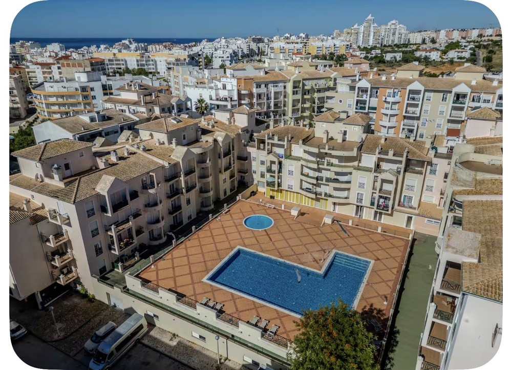 t2 apartment with private pool and 600m from beach preview