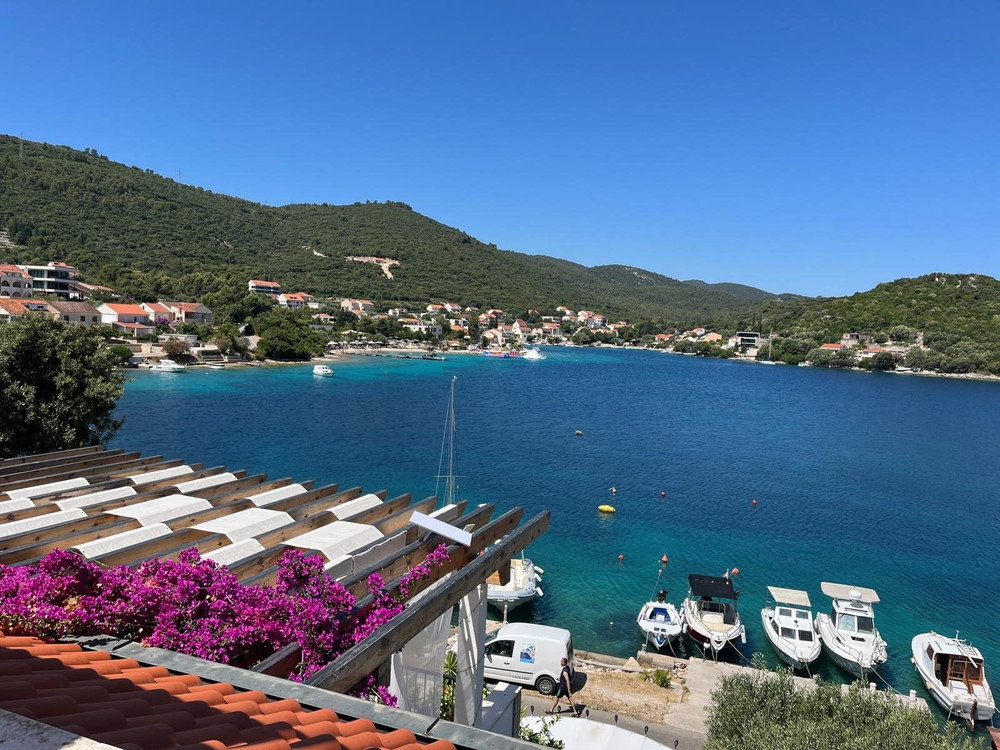 2 bedroom seafront apartment on Korčula preview