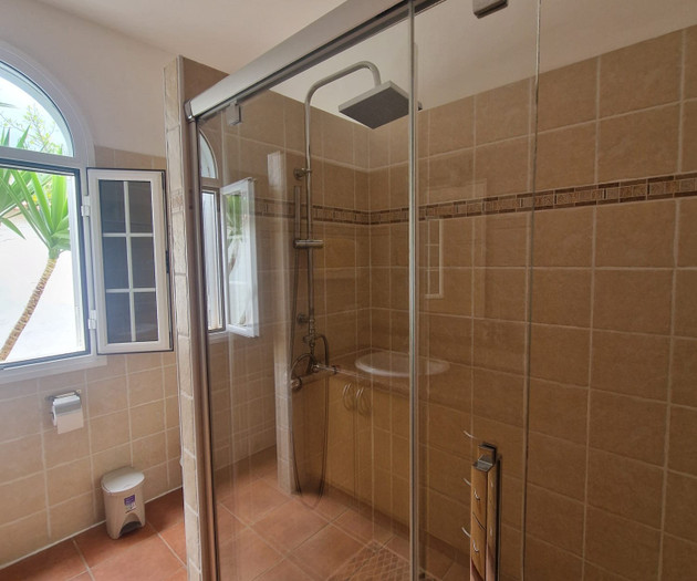 Luxury villa near beachfront in Caleta De Fuste