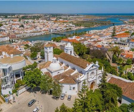 Sunny 2 bedroom apartment in Cabanas de Tavira