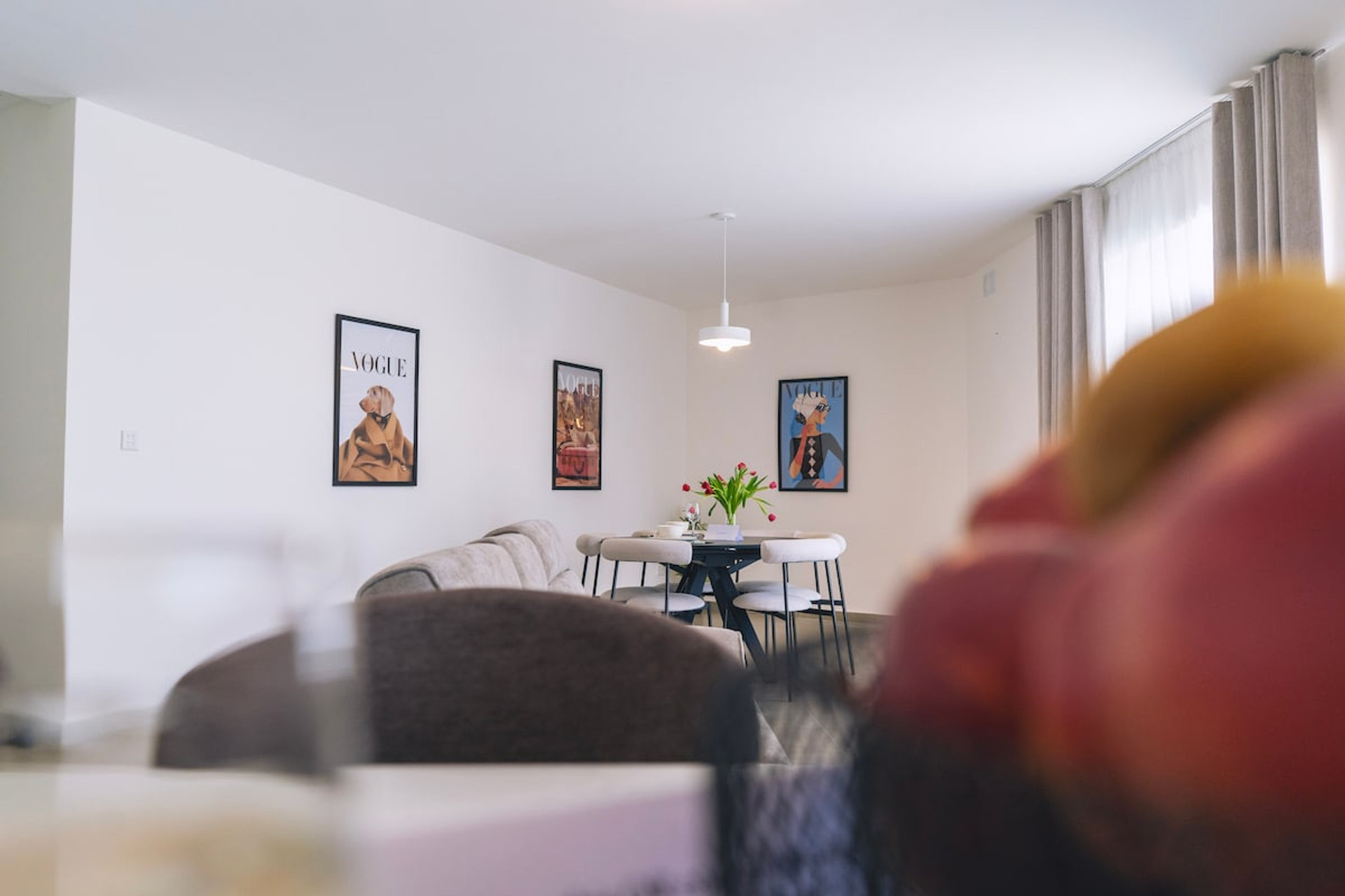 Living room image 3