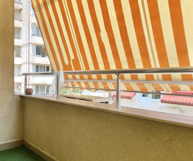 Entire Apartment for 4 Guests in Sofia, Banishora