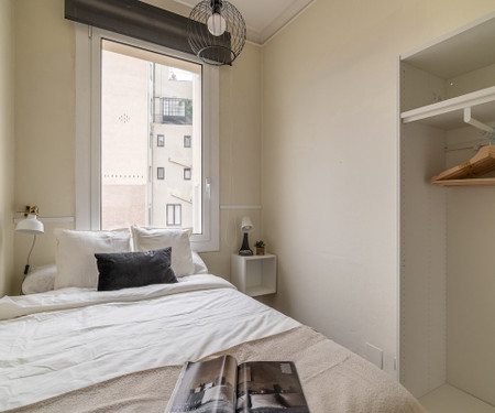 New room in Av. Diagonal D466-42-H4