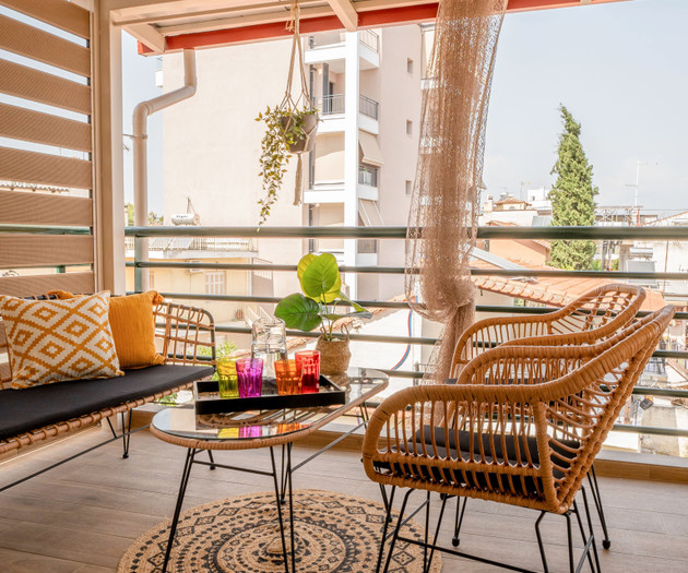 Balcony lounge with city view
