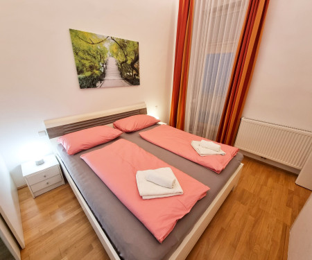 Design Two-Bedroom Apt. - GAL Apartments Vienna***