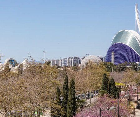 Beautiful loft next to Ciudad Artes and the beach