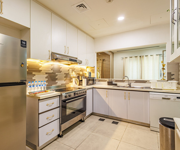 The Urban Retreat Elegant 3BR Townhouse Villanova