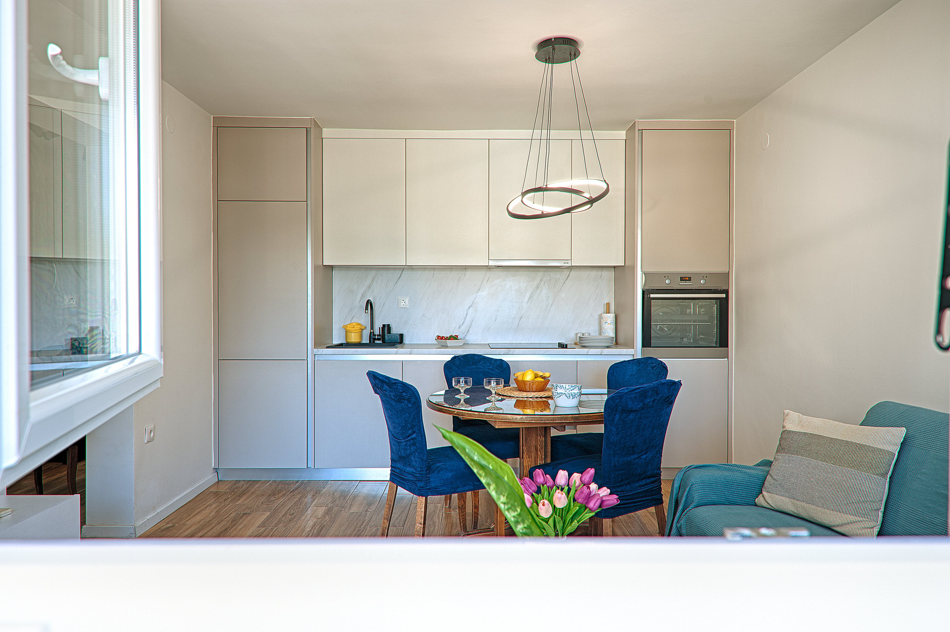 Kitchen with dining table view