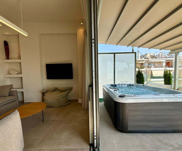 The Riviera Loft & Private Jacuzzi by Unoblu®