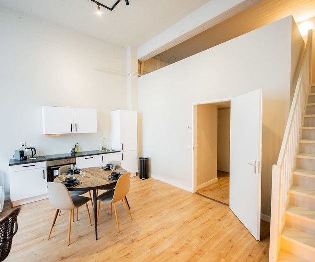 Refined Retreat 2BDR  Apartment BSH27
