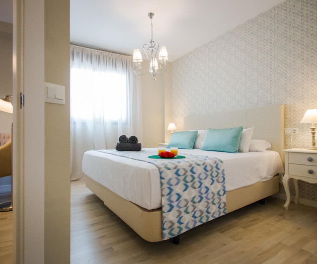H2M Suites 1 bedroom with rooftop terrace