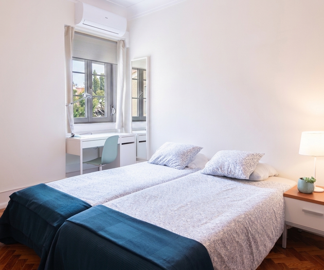2-Bedroom Panoramic City & River Views | Graça