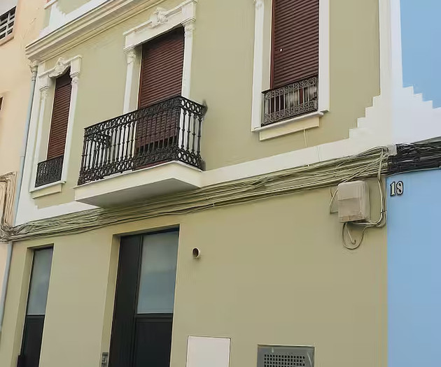 La Casa del Mar-Cabañal 3BR Suites