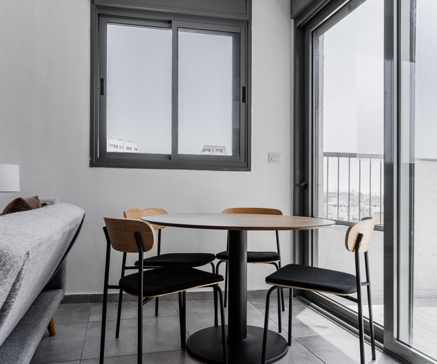 Blueground |Florentine,City view,Two balconies-02