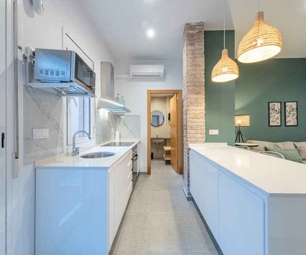 2-Bedroom Apartment Near Sants & Camp Nou