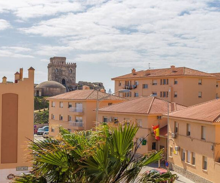 Impeccable apartment with sea views