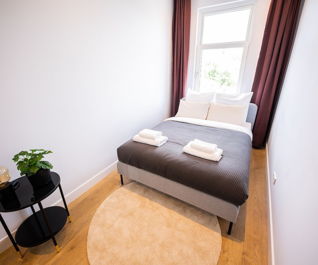 Sleek City Center 2BDR Apartment VP