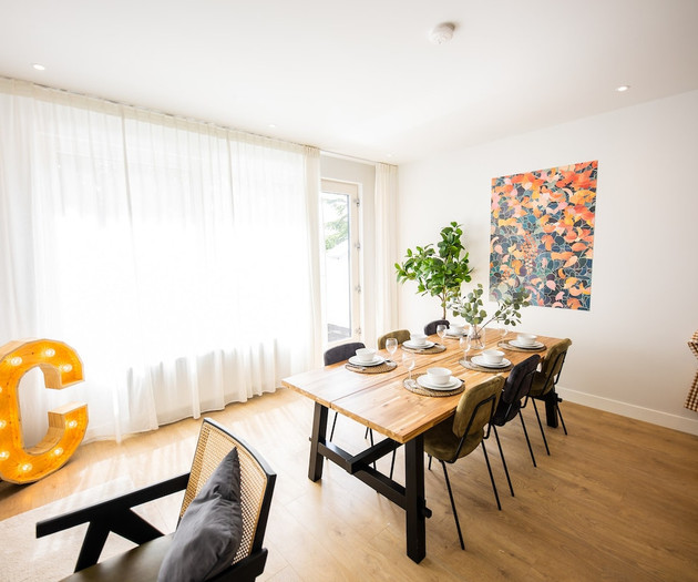 Sleek City Center 2BDR Apartment VP