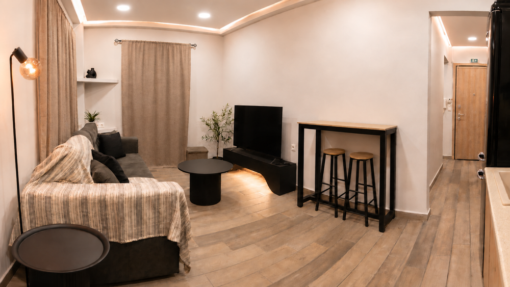 Renovated 2-bed apartment, central Thessaloniki preview