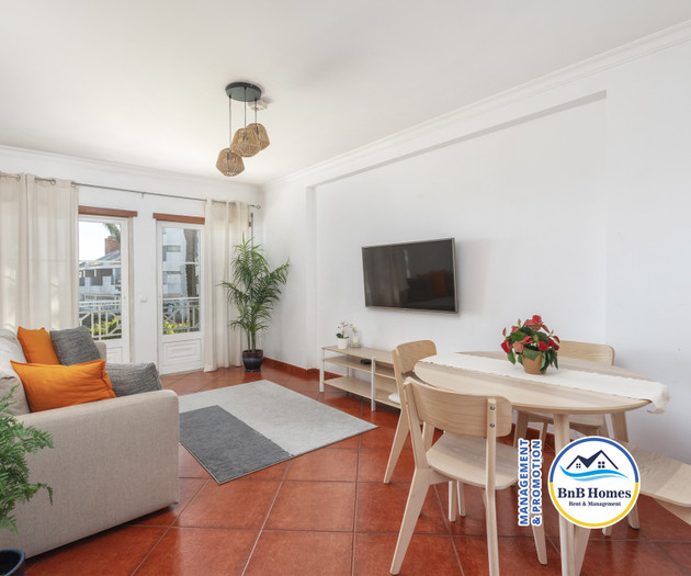 BnB Homes apartment with cozy Terrace & pool
