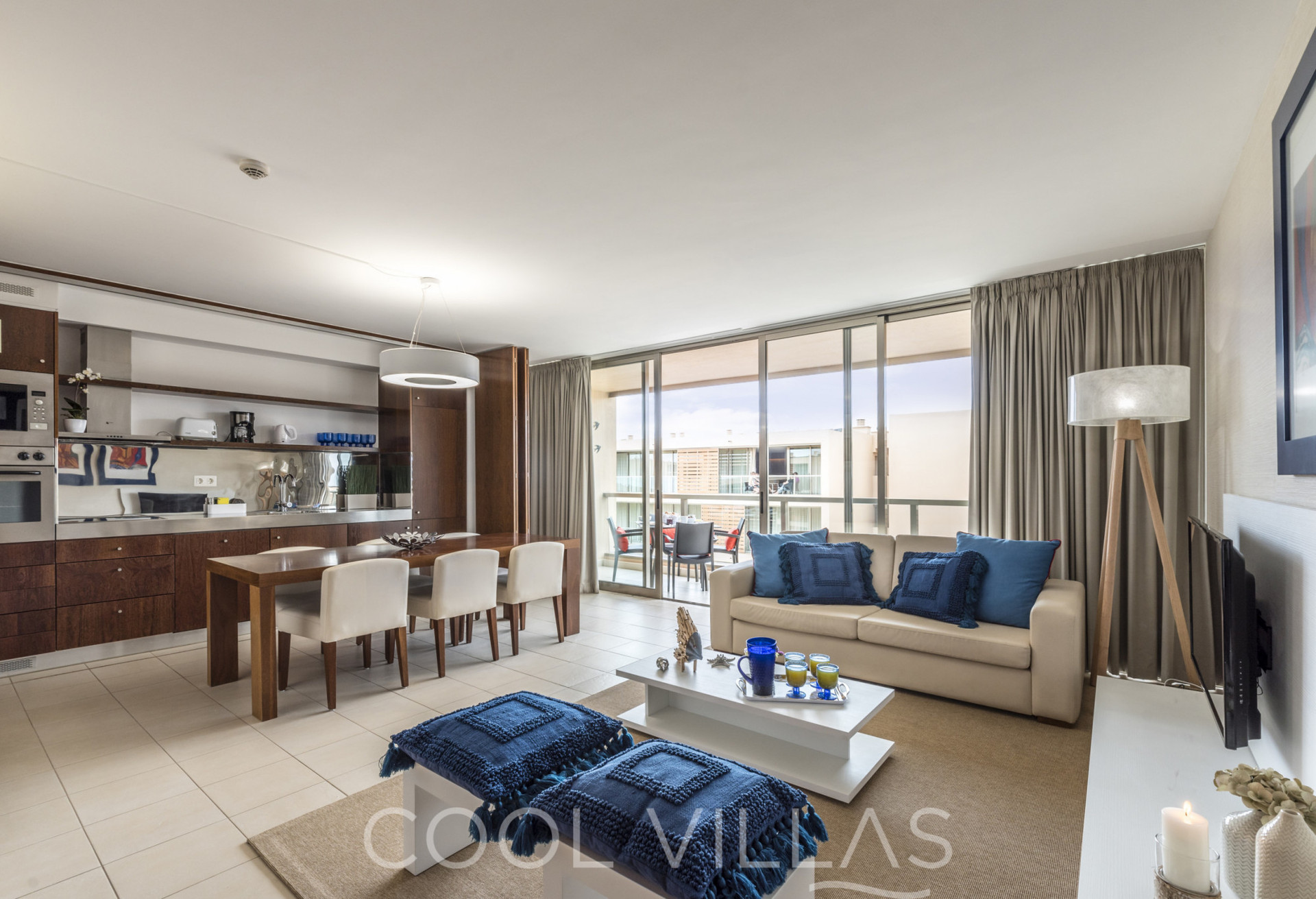 Living and dining area