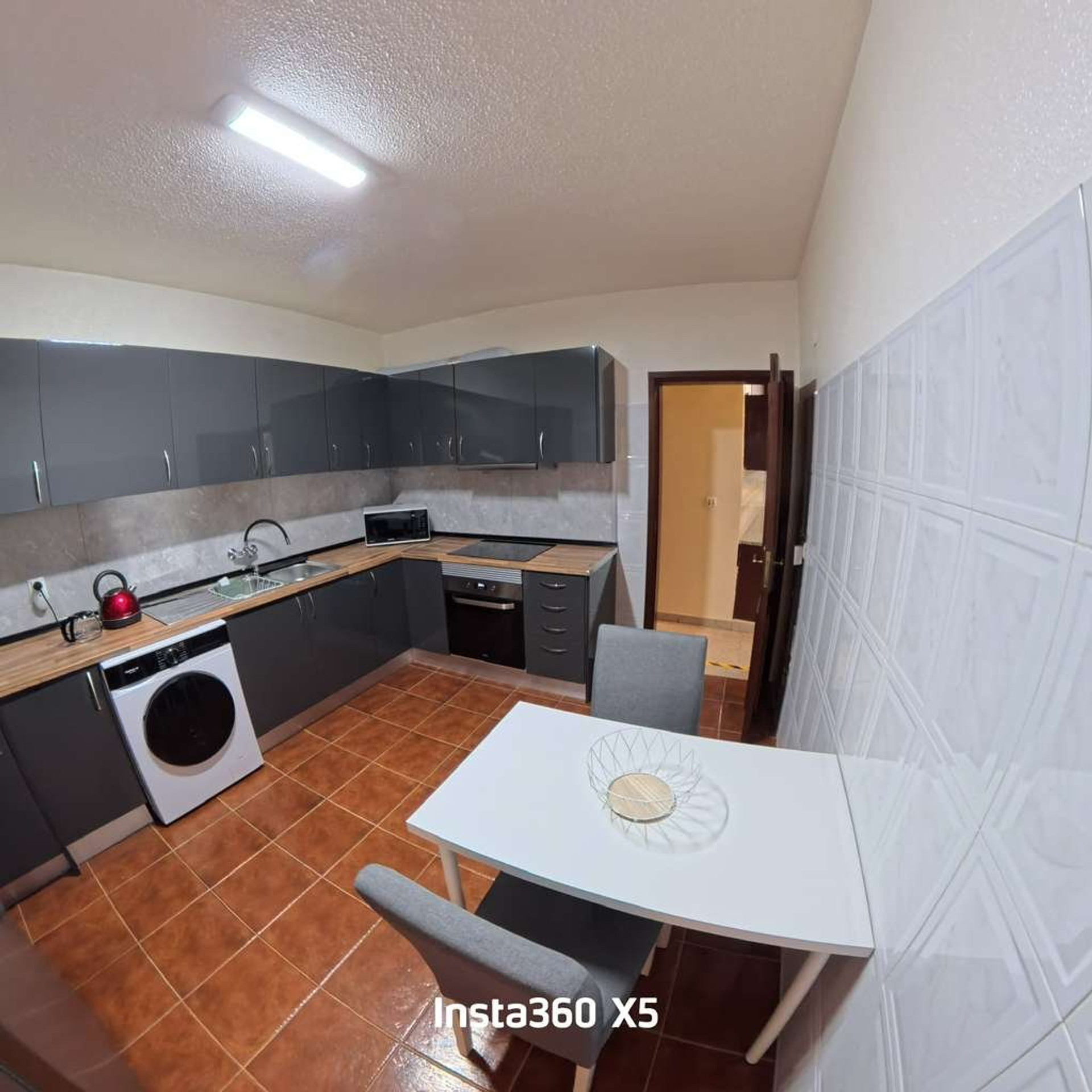 Kitchen 1