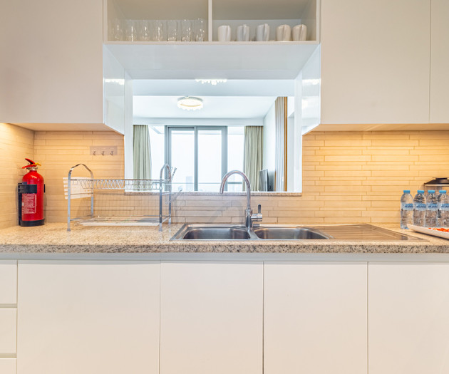 Elegant Downtown 3BR | Burj Khalifa View