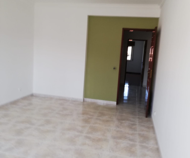 Apartamento T2 mobilado e equipado
