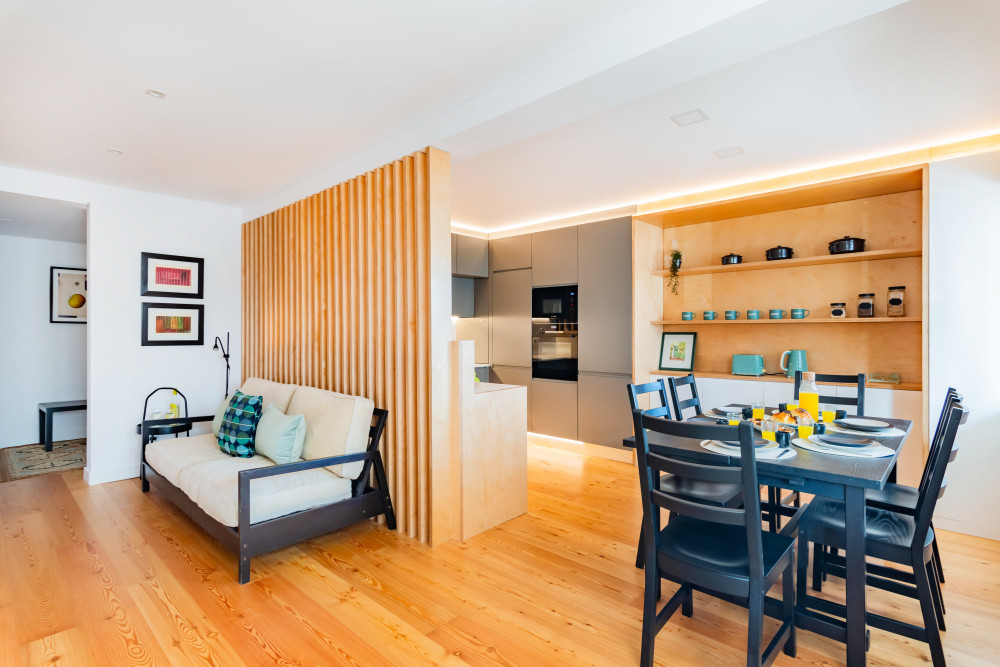 Oeiras Spacious and Coastal Flat preview