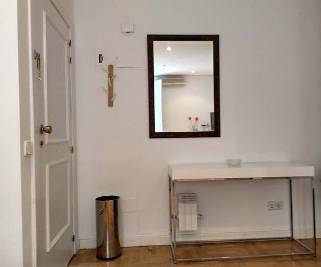 Apartamento en Cortes/ Barrio de las Letras Madrid
